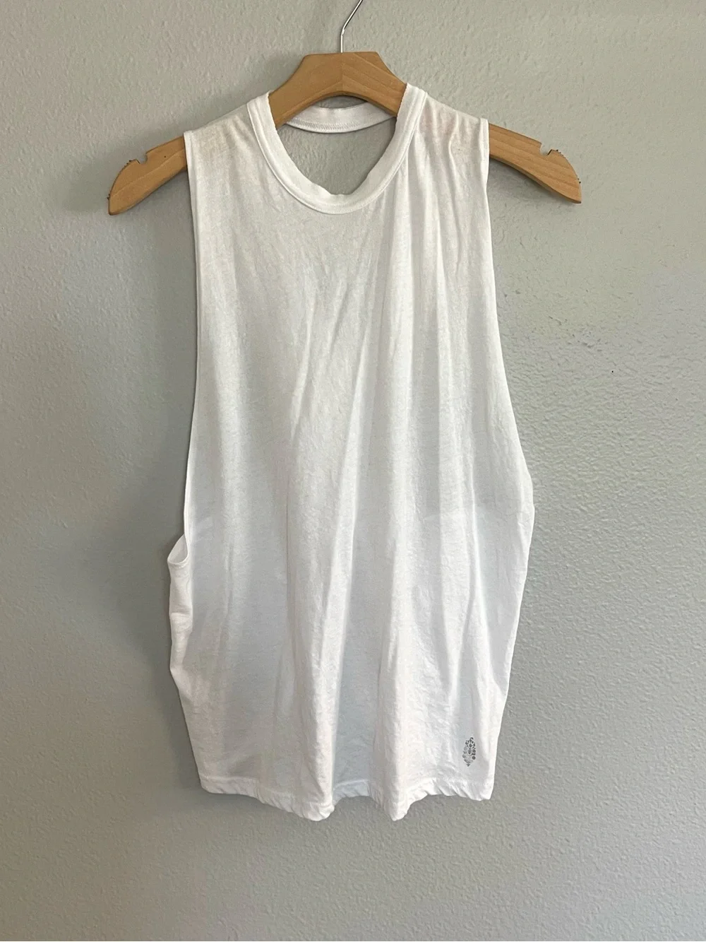 Free People White Scoop Neck Muscle Tank open cross cross back